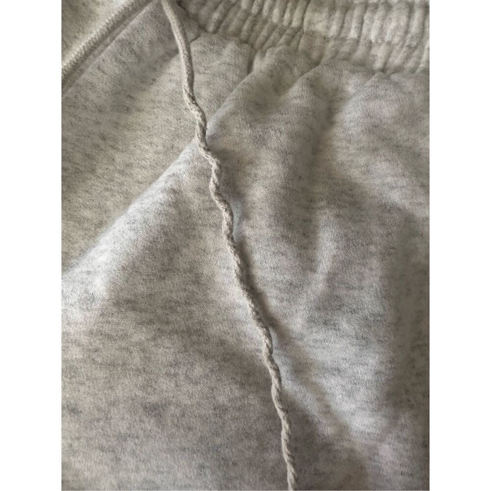 Fabletics Drawstring Elastic Ankle Sweatpants Wit… - image 6